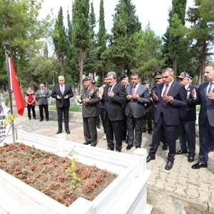 30 Ağustos Zafer Bayramı’nda Şehitlerimiz Rahmet ve Minnetle Anıldı - fotoğraf 2