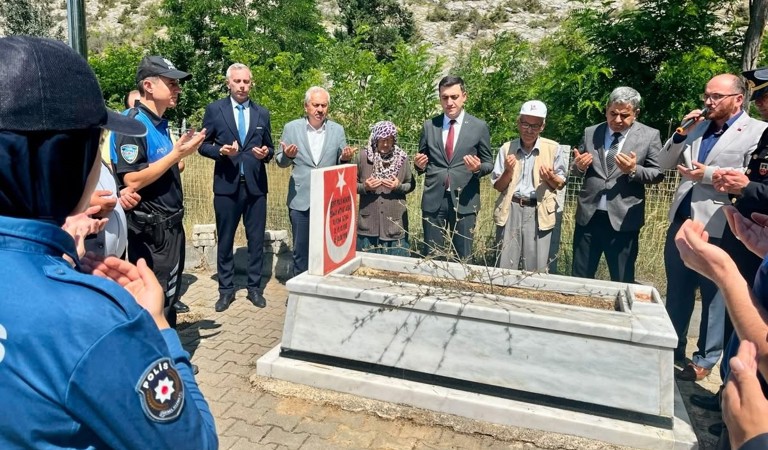 Aziz Şehidimiz Polis Memuru Osman Mithat Akbaş Dualarla Anıldı