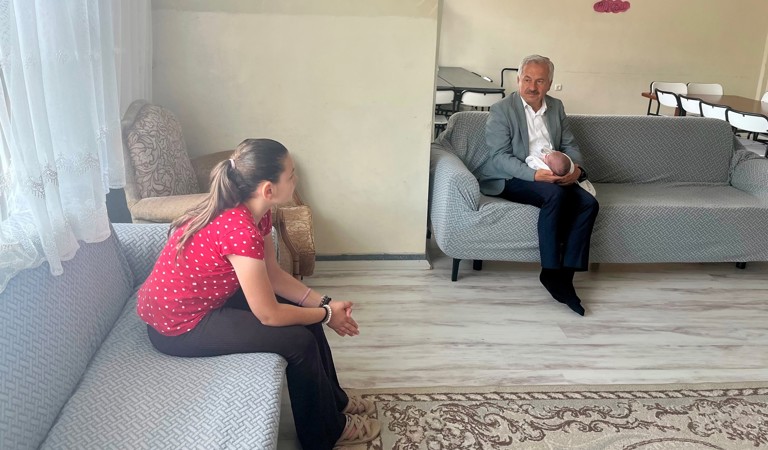İl Müdürümüz Harun Köksalan’dan Çocuk Evleri Sitesi Müdürlüğümüze Ziyaret