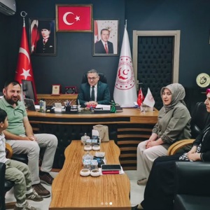 İl Müdürümüz Adem YÜCEL Koruyucu Ailemizi Makamında Ağırladı - fotoğraf 3