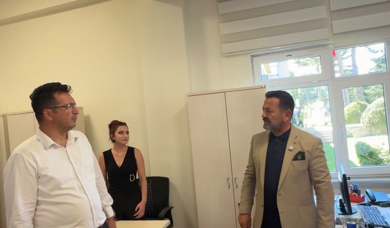 BOZÜYÜK SOSYAL HİZMET MERKEZİNE ZİYARET