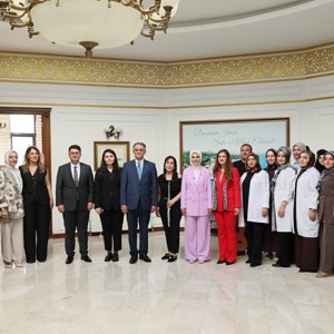 Bakanımız Göktaş, Van'da "Terörsüz Türkiye Kardeşlik Sofrası"nda konuştu: - fotoğraf 16