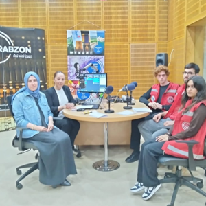 TRT’de Yayınlanan 'Genç ve Yaşam' Radyo Programına Katılım Sağlandı - fotoğraf 1