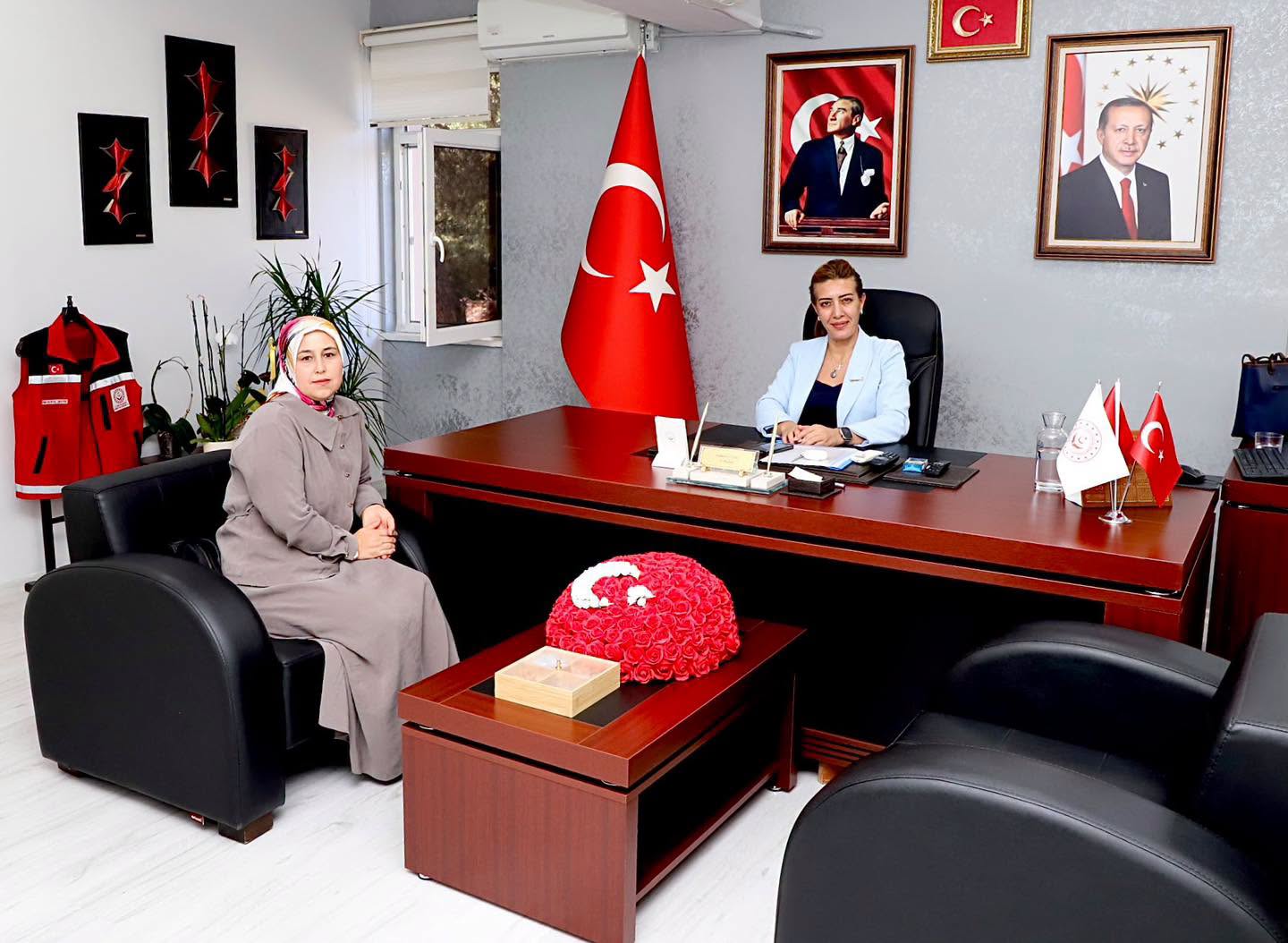 Şehit Yakınımız Ayşe GÜNGÖR, İl Müdürümüzü Ziyaret Etti