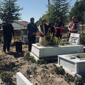 Fedakârlığın, metanetin ve bitmeyen bir sevginin fotoğrafı… - fotoğraf 1