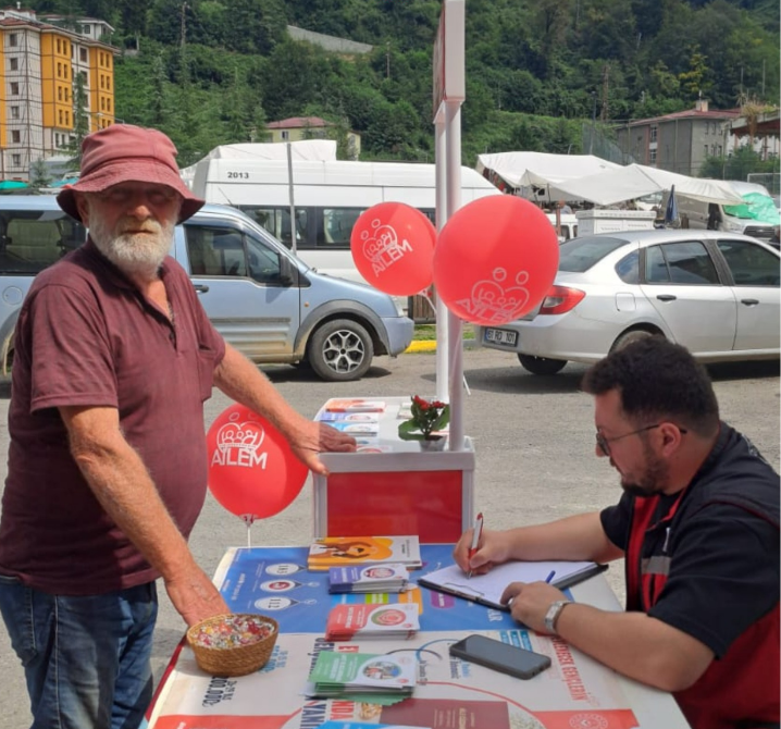 Hayrat İlçesinde Vatandaşlara Yönelik Bilgilendirme ve Tanıtım Çalışması Gerçekleştirildi