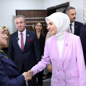 Bakanımız Mahinur Özdemir Göktaş, Hakkari'de Konuştu - fotoğraf 11
