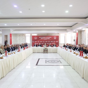 Bakanımız Göktaş, Kastamonu’da şehit aileleri ve gazilerle vefa buluşmasında bir araya geldi - fotoğraf 4
