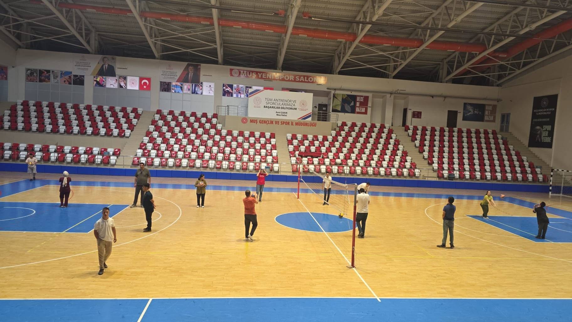 Özel Bireylerimiz Spor Etkinliğinde Keyifli Vakit Geçirdi