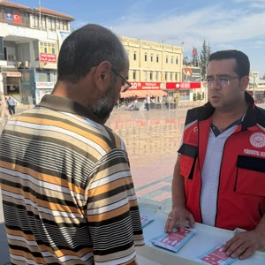 Cumhuriyet Meydanı’nda Koruyucu Aile Hizmetine Yönelik Bilgilendirme Faaliyeti - fotoğraf 2
