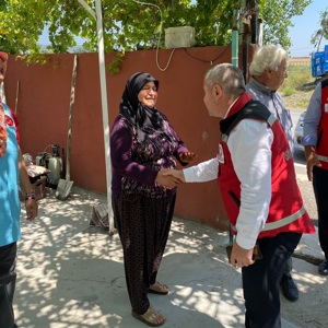 İl Müdürümüz Sayın Naci Yılmaz, AZİZ Şehidimiz Jandarma Komando Er Serdar Açık’ın kıymetli ailesini ve  Aziz Şehidimiz Piyade Sözleşmeli Er Mehmet Can’ın kıymetli ailesini ziyaret etti.  - fotoğraf 2
