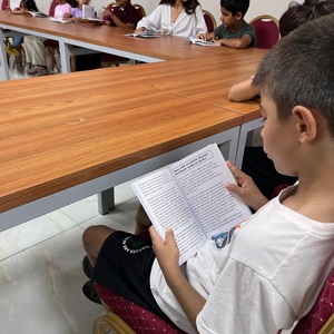 Osmaniye Sosyal Hizmet Merkezi Müdürlüğümüz tarafından, Okul Destek Projesi’nden faydalanan çocuklarımıza yönelik kitap okuma etkinliği düzenlendi. - fotoğraf 4