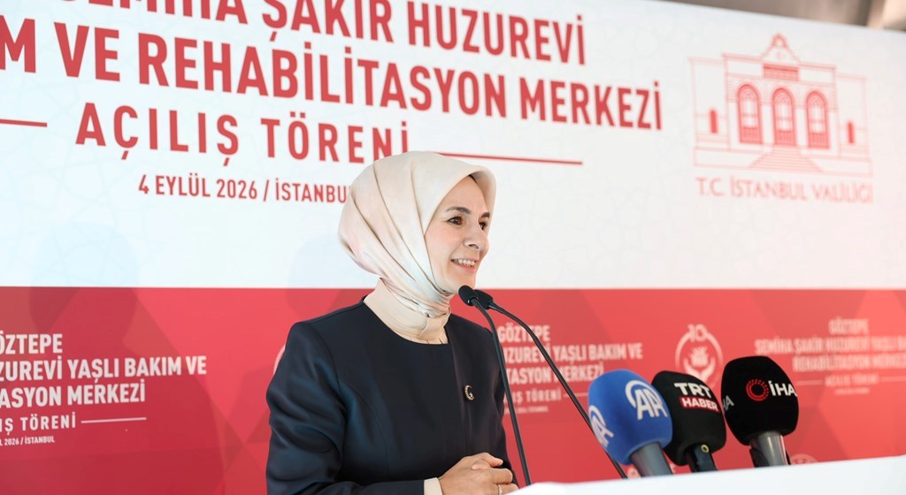 Bakanımız Göktaş, Göztepe Semiha Şakir Huzurevi Yaşlı Bakım ve Rehabilitasyon Merkezi'nin Açılışına Katıldı