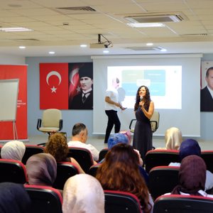 Personelimize Yönelik “Kriz Yönetimi ve Çözüm Odaklı Terapi” Eğitimi Düzenlendi - fotoğraf 4