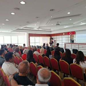 Elbistan’da Personelimize Yönelik “Kriz Yönetimi ve Çözüm Odaklı Terapi” Eğitimi Düzenlendi - fotoğraf 3