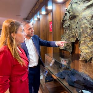 İl Müdürümüz Sevgül BİLGİÇ'ten Yüksekova Şehit Aileleri Derneği'ne Ziyaret - fotoğraf 2