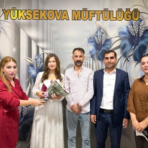 İl Müdürümüz BİLGİÇ, Aile ve Gençlik Fonu ile Evlenen Çiftin Nikâh Şahidi Oldu - fotoğraf 3