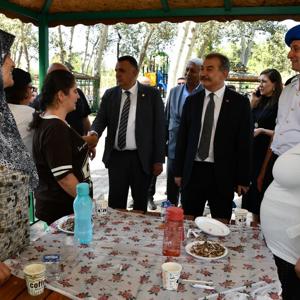Vali Yardımcımız Sayın Oktay ERDOĞAN, İl Protokolü ve İl Müdürümüz Sayın Çiğdem AÇIKYILDIZ KAZEL, özel gereksinimli bireylerimiz için düzenlenen piknik programına katıldı. - fotoğraf 3