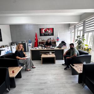 Bakanlığımız koordinasyonunda yürütülen Sosyal Risk Haritası çalışmaları kapsamında Ahmet Sümer Ortaokulu, Bayraktepe İlkokulu ve Şehit Mustafa Uğurelli Ortaokulu ziyaret edildi. - fotoğraf 2