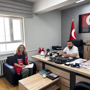 Bakanlığımız koordinasyonunda yürütülen Sosyal Risk Haritası çalışmaları kapsamında Ahmet Sümer Ortaokulu, Bayraktepe İlkokulu ve Şehit Mustafa Uğurelli Ortaokulu ziyaret edildi. - fotoğraf 1