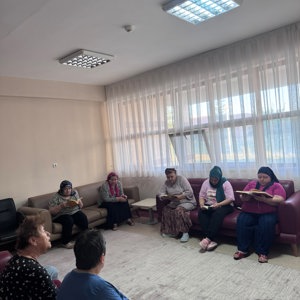 Engelsiz Yaşam Bakım, Rehabilitasyon ve Aile Danışma Merkezi Müdürlüğümüzde özel gereksinimli bireylerimiz ile Mevlid Kandili programı gerçekleştirildi. - fotoğraf 2