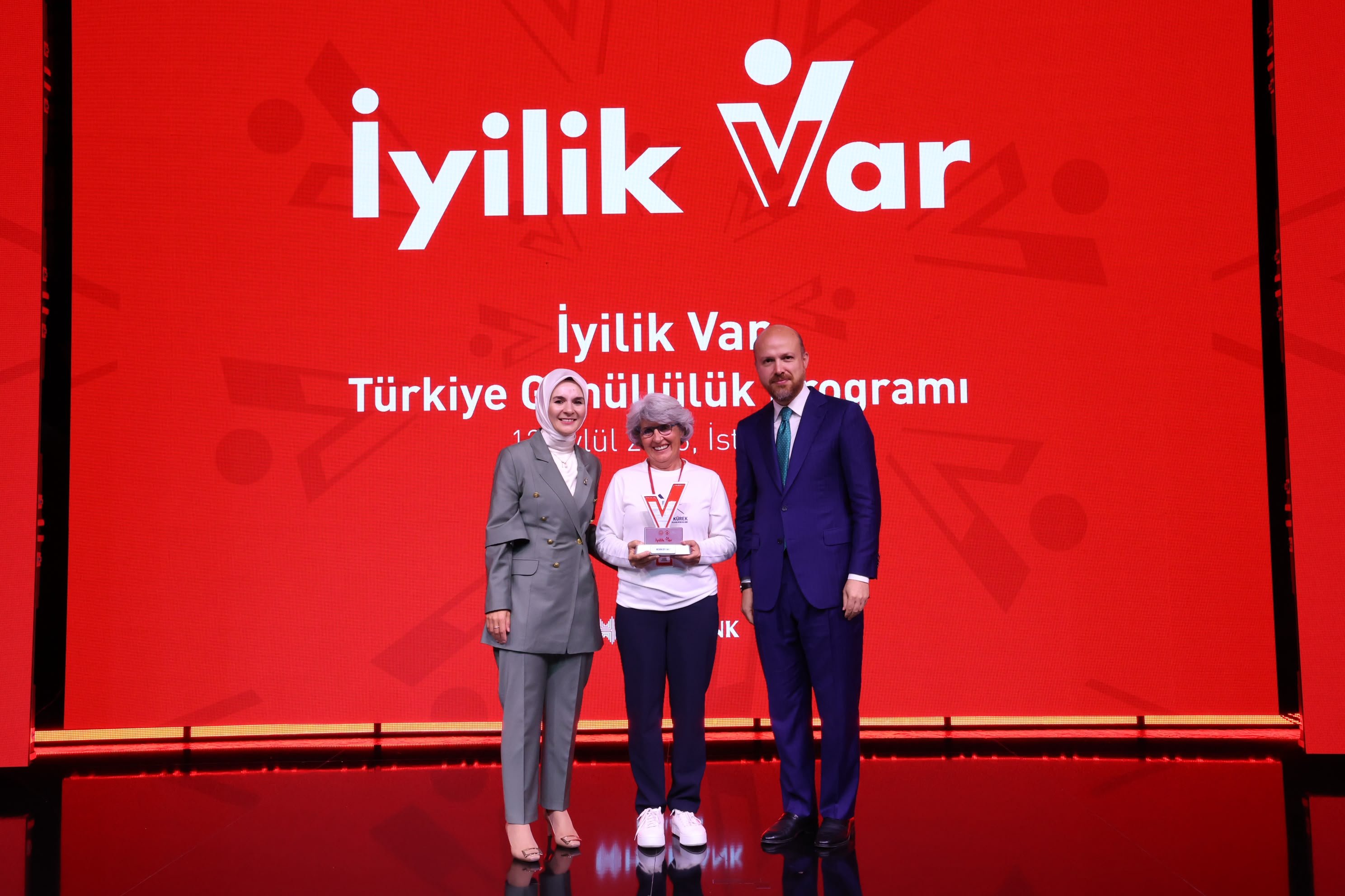 İyilik Var, Gönüllülük Var…