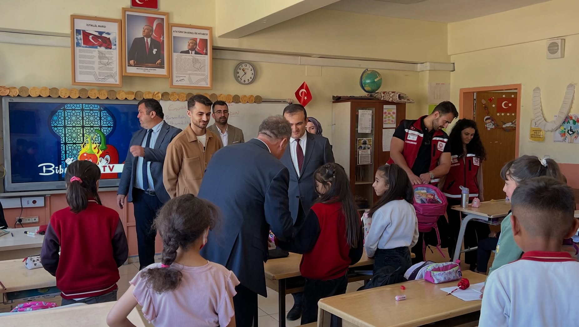 Hoçvan Atatürk İlkokulunu Ziyaret 