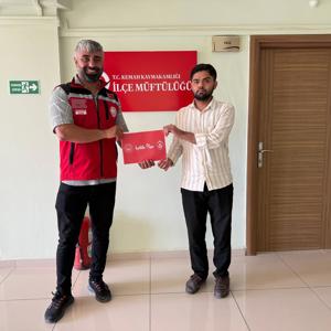“İyilik Var” Platformu faaliyetleri kapsamında, İlçelerimiz sınırları içerisinde faaliyet gösteren kamu kurum ve kuruluşları ile esnafla görüşmeler gerçekleştirilmiştir. - fotoğraf 2