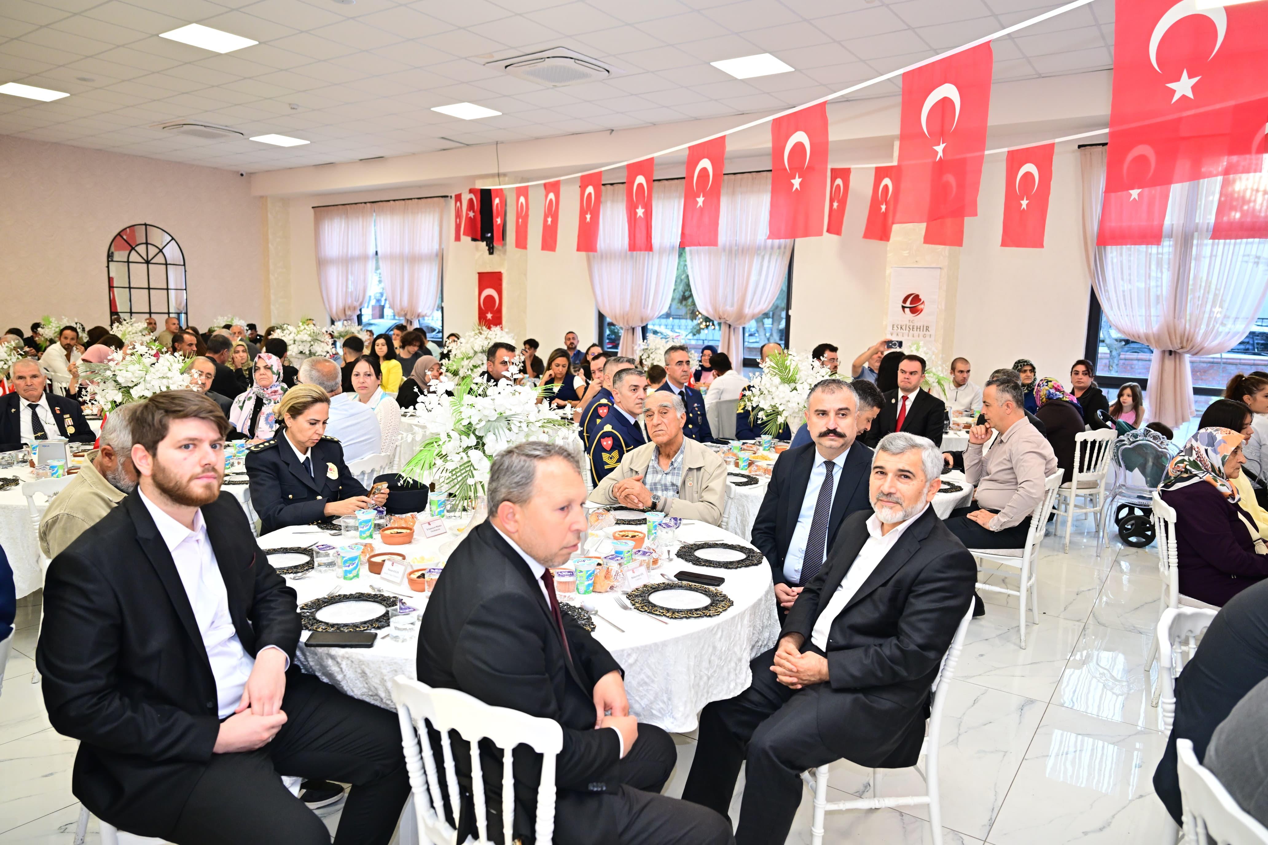19 Eylül Gaziler Günü Dolayısıyla Gazilerimiz ve Aileleriyle Bir Araya Gelindi