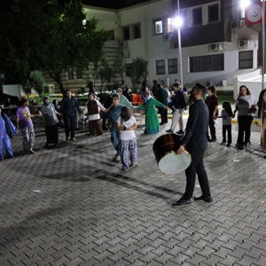 Karaköprü Engelsiz Yaşam Merkezi’nde Sıra Gecesi Etkinliği - fotoğraf 4