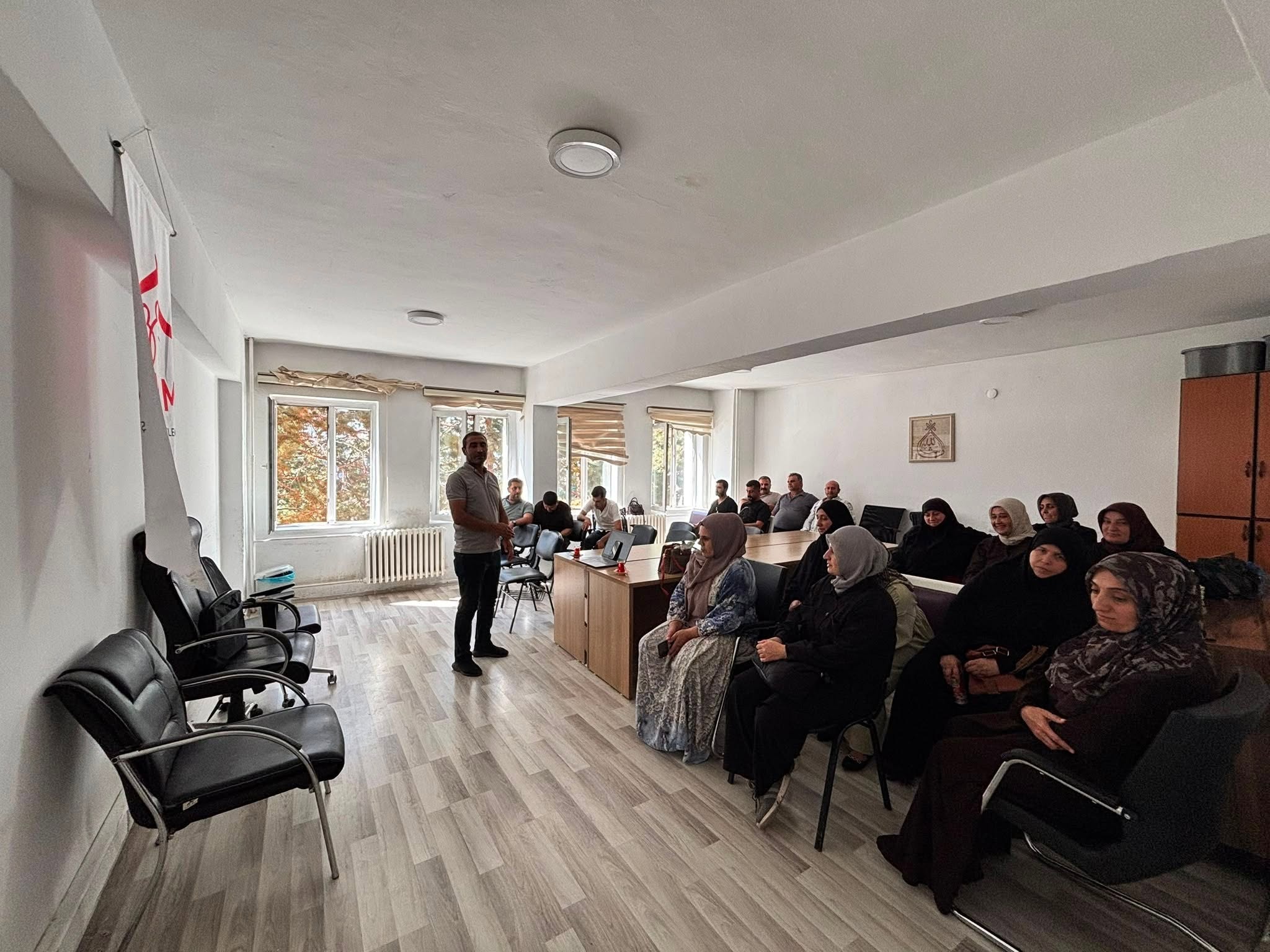 Kadına Yönelik Şiddetle Mücadele ve Erken Yaşta Zorla Evliliklerin Önlenmesine Yönelik Eğitim Gerçekleştirildi