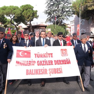 Kahramanlarla Kardeşlik Yolunda: 19 Eylül Gaziler Günü Kortej Yürüyüşü - fotoğraf 1