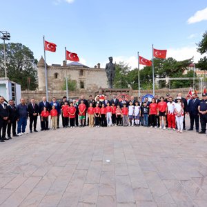 19 Eylül Gaziler Günü, Bitlis'te çelenk sunma töreniyle kutlandı - fotoğraf 3