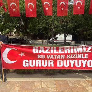 19 Eylül Gaziler Günü Dolayısıyla Çelenk Sunma Töreni Düzenlendi - fotoğraf 13