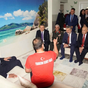 Kahraman Gazimiz Sedat Bayrak ve Ailesi Ziyaret Edildi - fotoğraf 2