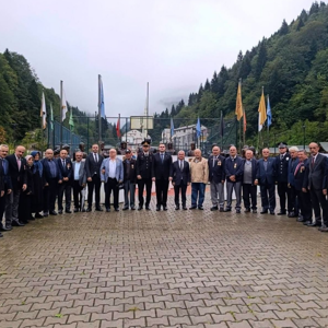 Gazilerimiz ve Aziz Şehitlerimizin Kıymetli Aileleriyle Bir Araya Gelindi - fotoğraf 3