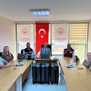 Şehit Ailelerimize Yönelik Umre Programı Düzenlendi - fotoğraf 3
