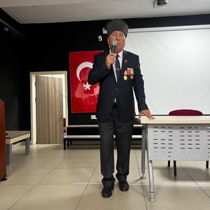  “Vatan ve Kahramanlık Buluşmaları Projesi” kapsamında bir araya gelinmiştir. - fotoğraf 8