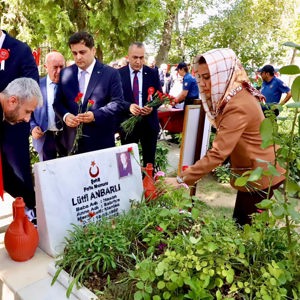 Kahraman Gazilerimizle Şehitlerimizin Kabirlerini Ziyaret Ettik - fotoğraf 2