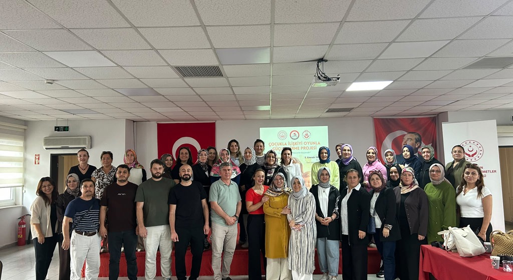 Çocukla İlişkiyi Güçlendirme Projesi Kapsamında Eğitimler 2. Grupla Devam Ediyor