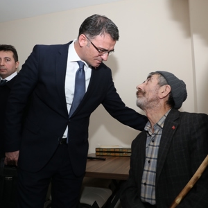 Valimiz Sayın Dr. Ozan BALCI Almus Mavi Göl Özel Bakım Merkezine Ziyarette Bulundu - fotoğraf 1