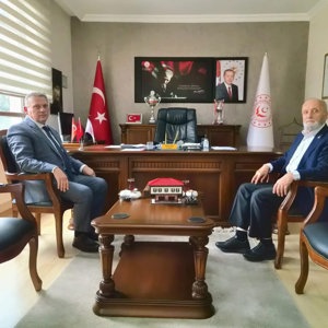 Karabük Ağız ve Diş Sağlığı Hastanesi Kurucu Başhekimi Ahmet Ustaoğlu’ndan İl Müdürümüz Sami Çift’e Ziyaret - fotoğraf 1