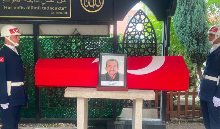 Kıbrıs Gazimiz Halil Çil Son Yolculuğuna Uğurlandı