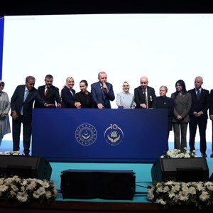 Cumhurbaşkanı Erdoğan ve Bakanımız Göktaş Şehit Yakınları, Gazi ve Gazi Yakınlarımızın Kamu Kurumlarına Yerleştirilmesi Kura Töreni’ne katıldı - fotoğraf 13