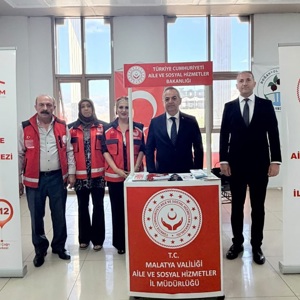 Doğanyol ilçemizdeki muhtarlara yönelik düzenlenen toplantıya İl Müdürümüz Sn.Ömer Faruk ERGÜN’de katılım sağladı - fotoğraf 1