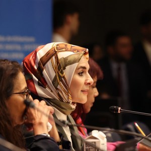 Emine Erdoğan Hanımefendi ve Bakanımız Göktaş, BM'de çocuklar için güvenli dijital sistemlerin inşasına ilişkin programa katıldı - fotoğraf 8