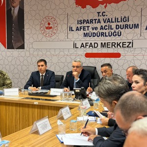 Vali Yardımcımız Hasan Hüseyin Vural başkanlığında gerçekleştirilen “Yerel Düzey Fırtına Afeti Kaynaklı Saha Uzantılı Masa Başı Tatbikatı”na İl Müdürümüz Selim Köse, kamu kurum ve kuruluşlarının müdürleri ile STK temsilcileri katılım sağladı. - fotoğraf 5