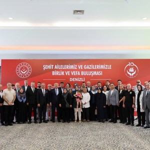"Şehit Ailelerimiz ve Gazilerimizle Birlik ve Vefa Buluşması"nın 27'ncisi Denizli'de Yapıldı - fotoğraf 13