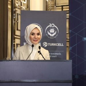 "Kadınlar İçin Yapay Zeka ve Dijital Güçlenme İşbirliği Protokolü" İmza Töreni Düzenlendi - fotoğraf 4
