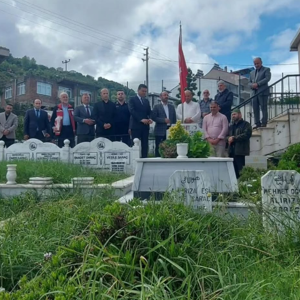 Şehidimiz Engin Saraç’ın Şehadet Yıl Dönümü Dolayısıyla Kabri Başında Anıldı. - fotoğraf 2
